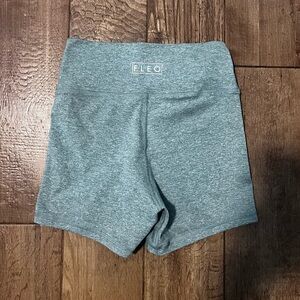 Fleo True High Shorts